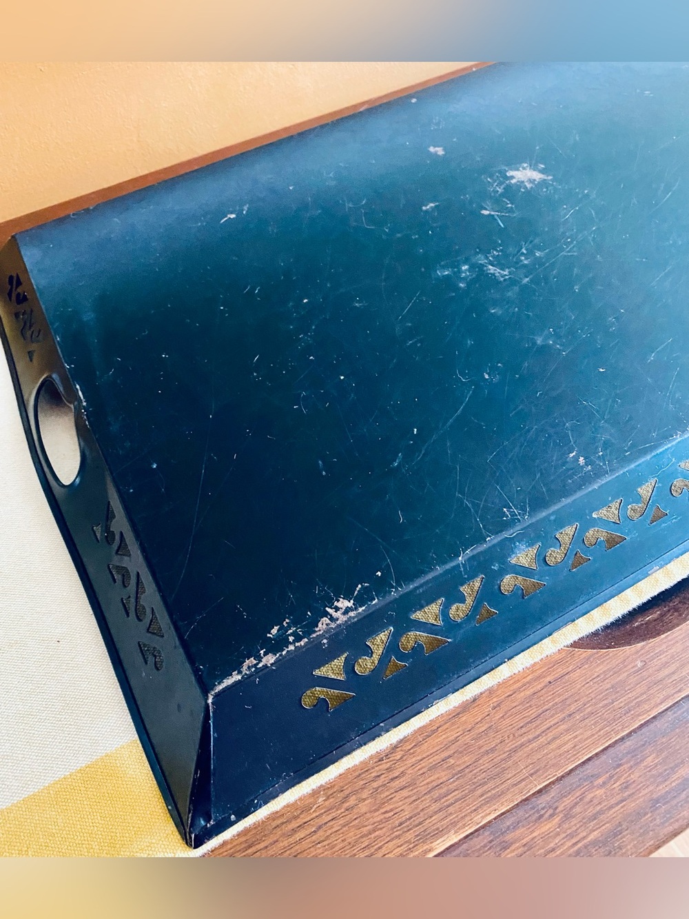 50’s Large Hand Painted Metal Tray - Picture 8 of 8